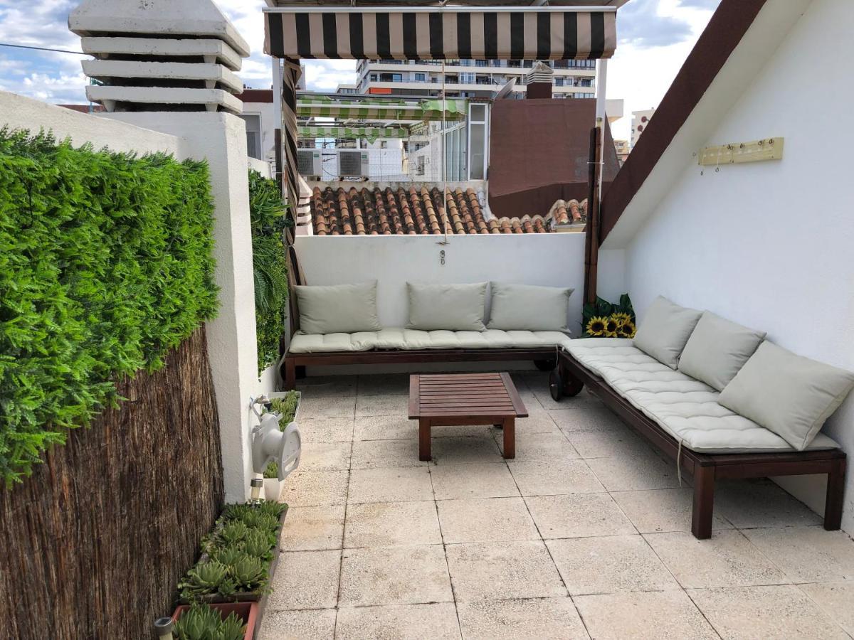 El Cortijuelo. Magnificent Triplex Terraced House With Rooftop Of 18M2, Overlooking The Sea. Parking Torremolinos Zewnętrze zdjęcie