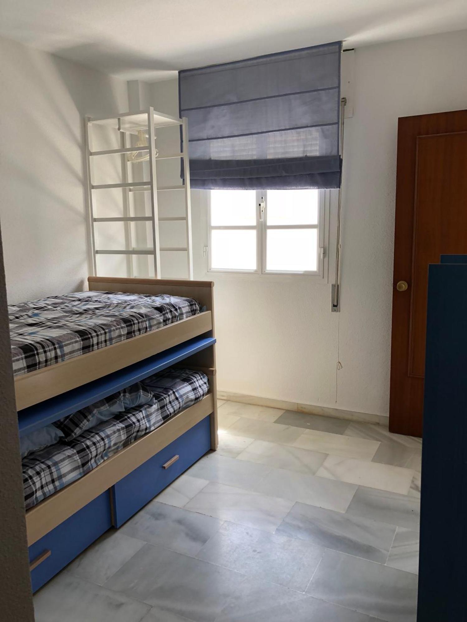 El Cortijuelo. Magnificent Triplex Terraced House With Rooftop Of 18M2, Overlooking The Sea. Parking Torremolinos Zewnętrze zdjęcie