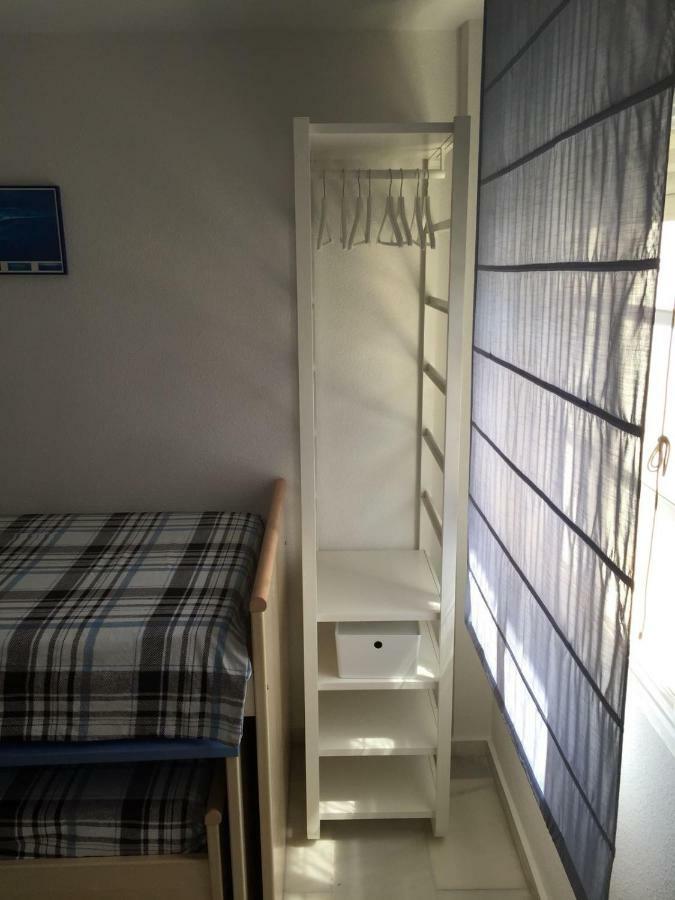 El Cortijuelo. Magnificent Triplex Terraced House With Rooftop Of 18M2, Overlooking The Sea. Parking Torremolinos Zewnętrze zdjęcie