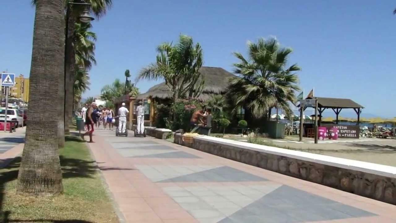 El Cortijuelo. Magnificent Triplex Terraced House With Rooftop Of 18M2, Overlooking The Sea. Parking Torremolinos Zewnętrze zdjęcie