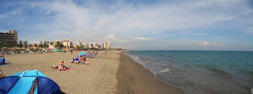 El Cortijuelo. Magnificent Triplex Terraced House With Rooftop Of 18M2, Overlooking The Sea. Parking Torremolinos Zewnętrze zdjęcie